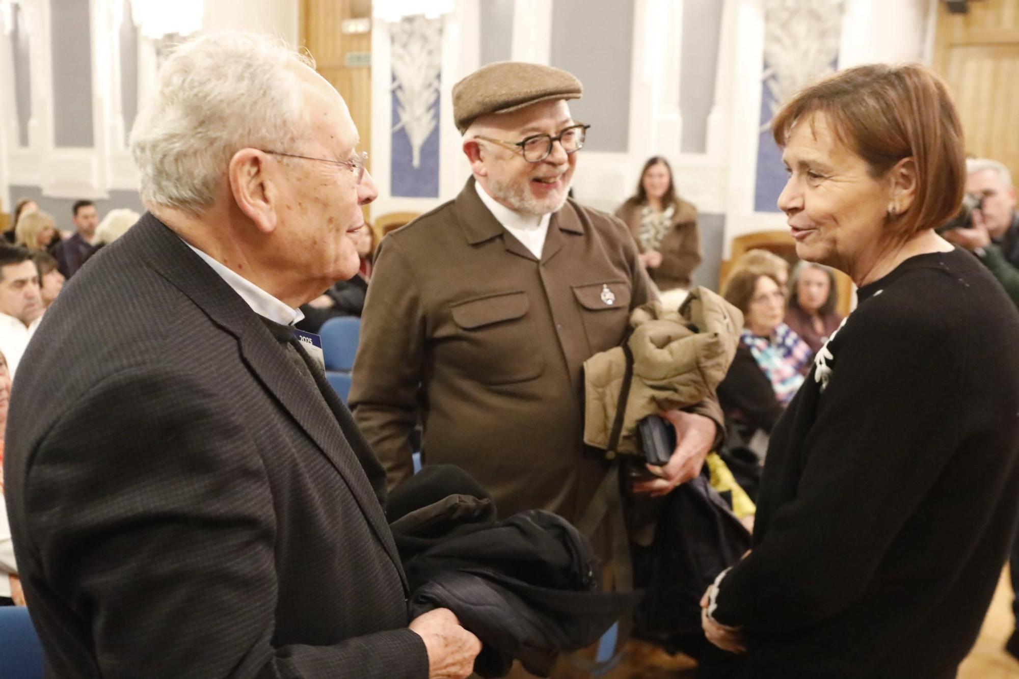 La Asociación Belenista de Gijón clausura la Navidad con premios (en imágenes)