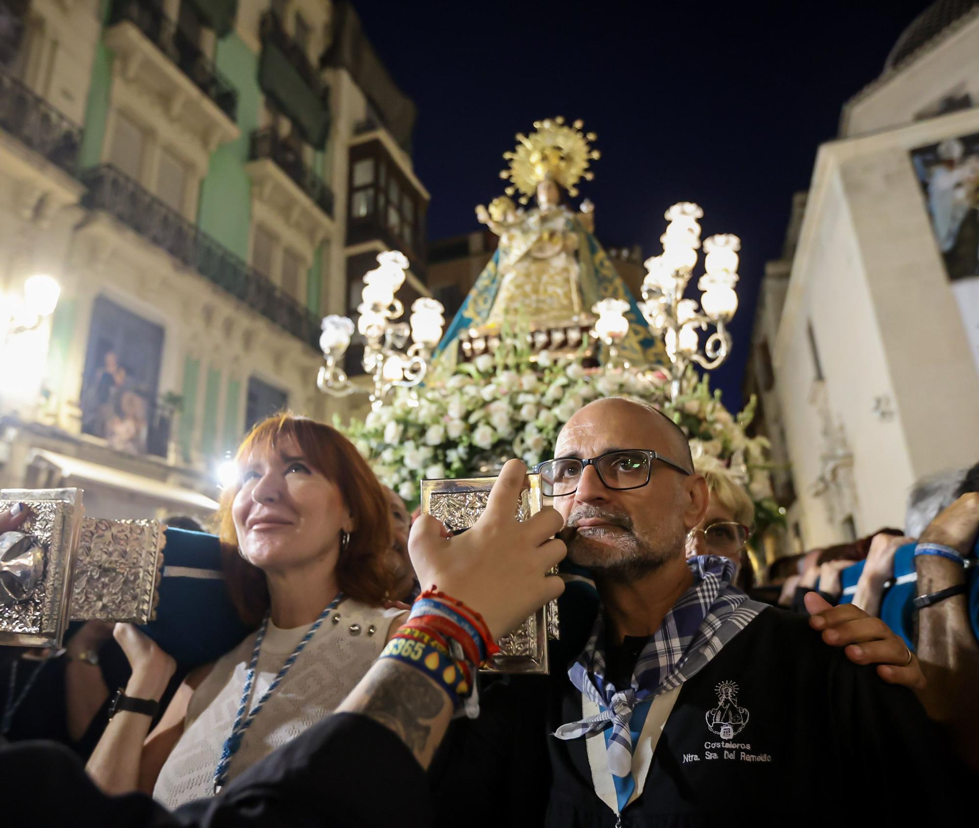 Procesión de la Virgen del Remedio y la Santa Faz por el casco antiguo de Alicante