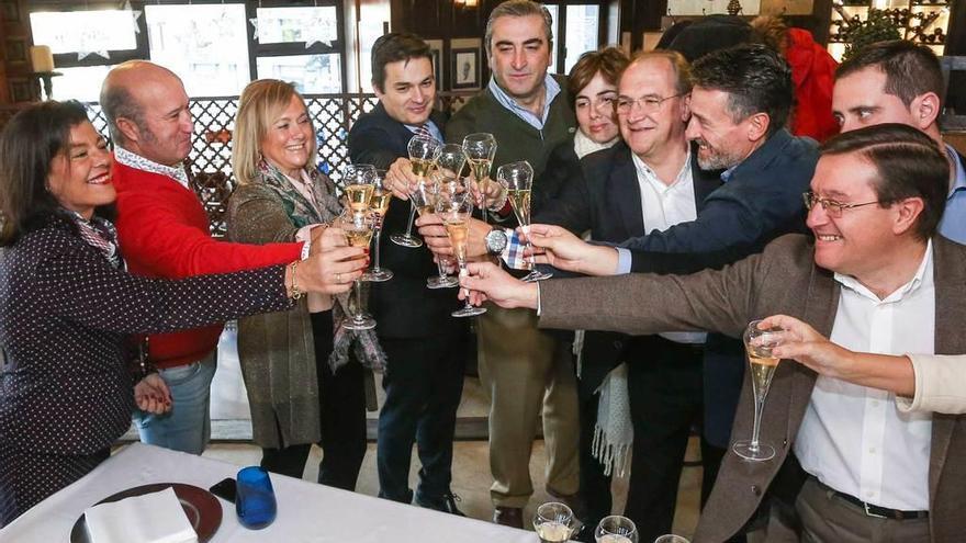 Brindis de Navidad del Grupo Popular en la Junta General.