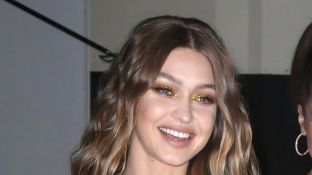 Gigi Hadid llenó su cuerpo con 2300 cristales de Swarovski en su cumpleaños