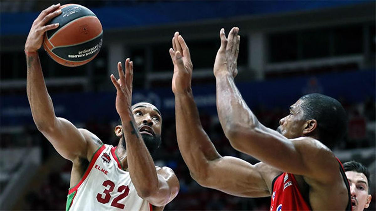 El CSKA Moscú arrolló al Baskonia (94-68)