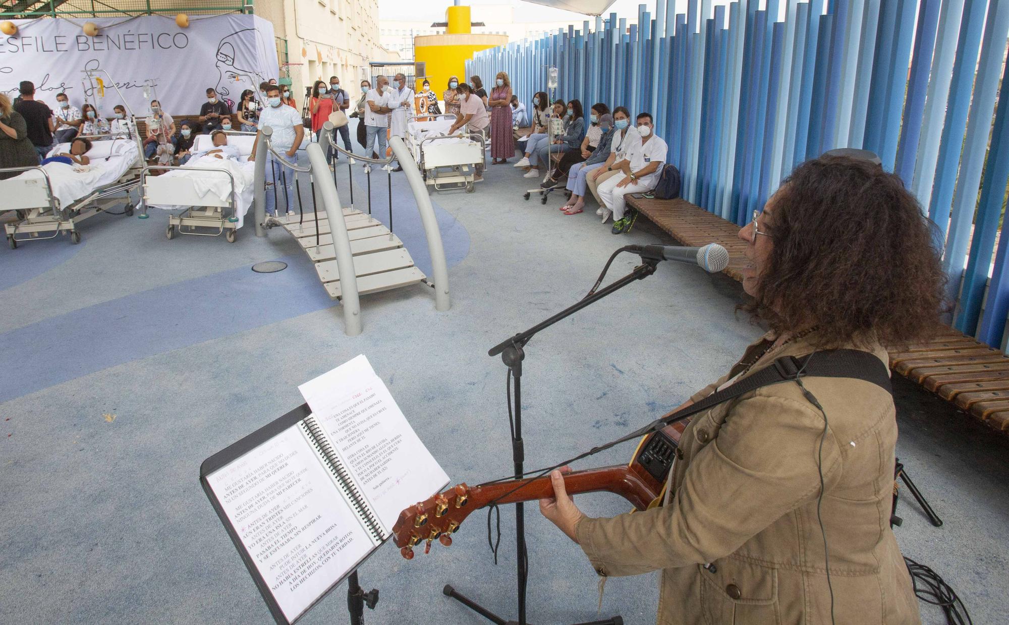 Música para iniciar el curso en el Aula Pediátrica del Hospital General de Alicante