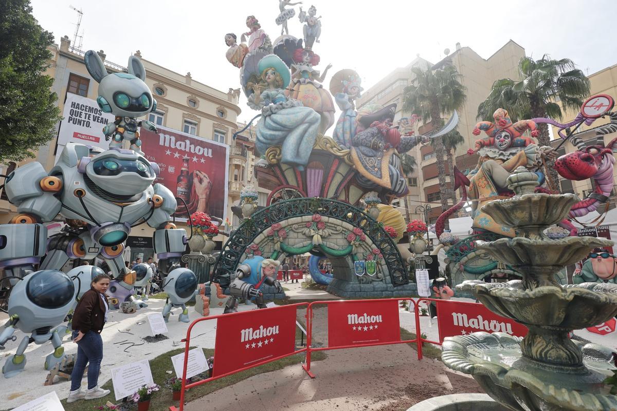 Acceso cerrado a través de la falla Plaça Major.
