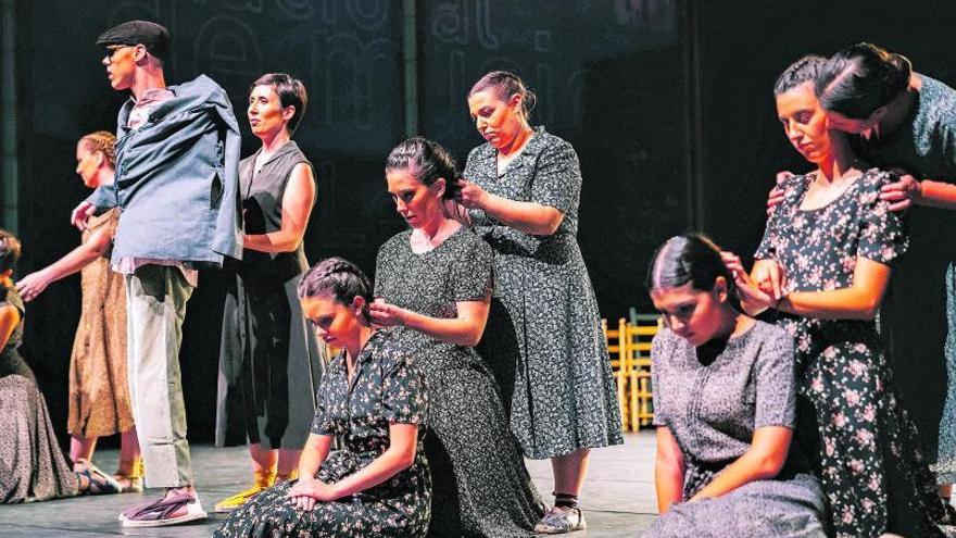«Fiblades» es representa amb èxit a la 40a edició del Festival Ésdansa | POL SOLÉ
