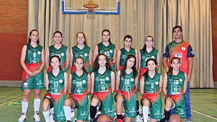 Formación del Corazón de María Repostar infantil femenino.