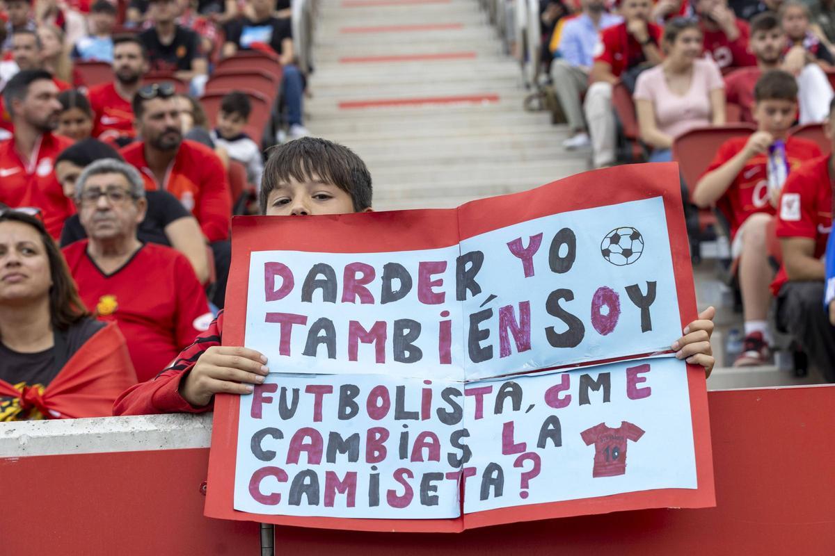 Así se ha vivido en Son Moix la permanencia del Mallorca
