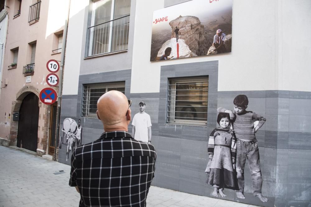 Un treball fotogràfic entrellaça la vida a Avià amb la de països en guerra