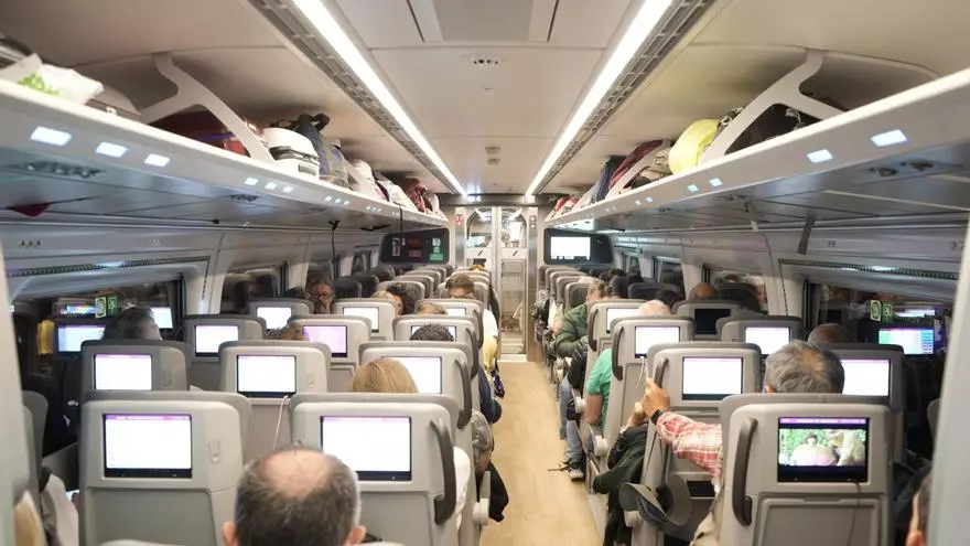 VÍDEO | Renfe cruza otra línea roja: crea un directo Galicia-Madrid, sin parada en Zamora