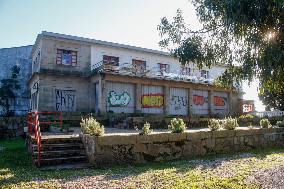 El Balneario de A Compostela es otro de los edificios en el que guarecerse.