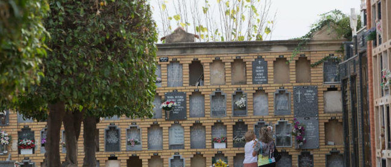 En el cementerio hay 5.992 columbarios, pero están ocupados o inutilizables porque tienen un concesionario