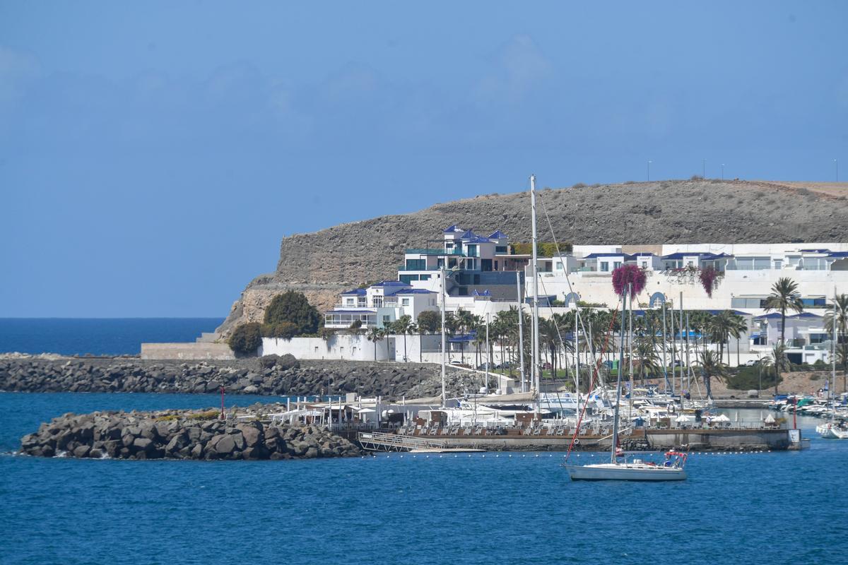 Muelle deportivo de Pasito Blanco.