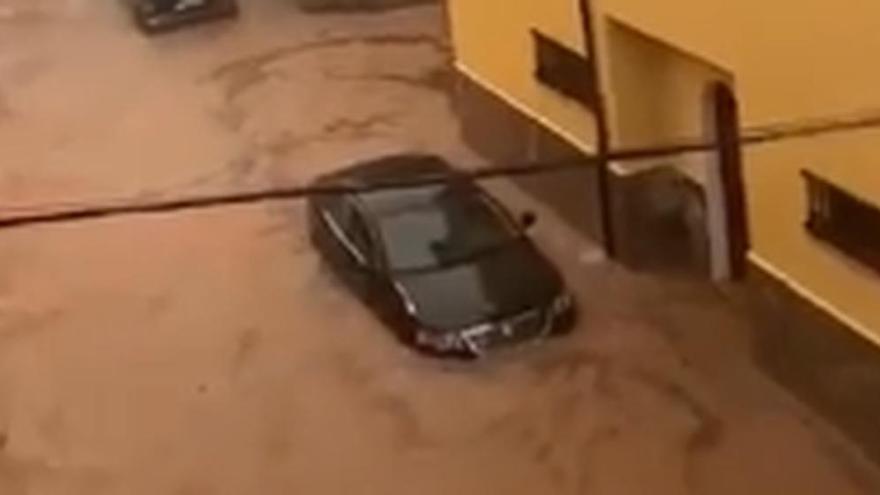 Vídeo: El agua campa a sus anchas por Tírig
