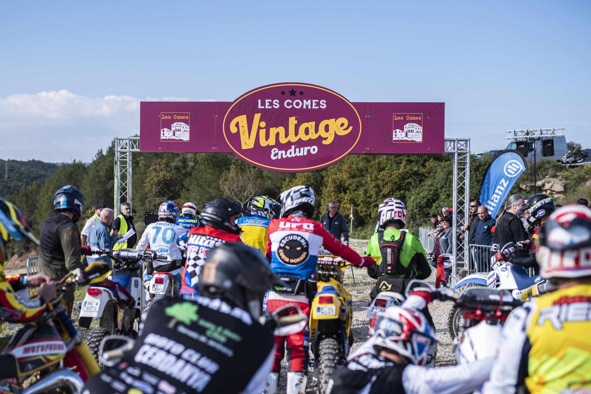 Gran carrera y emotivo homenaje en Les Comes Vintage Enduro 2022