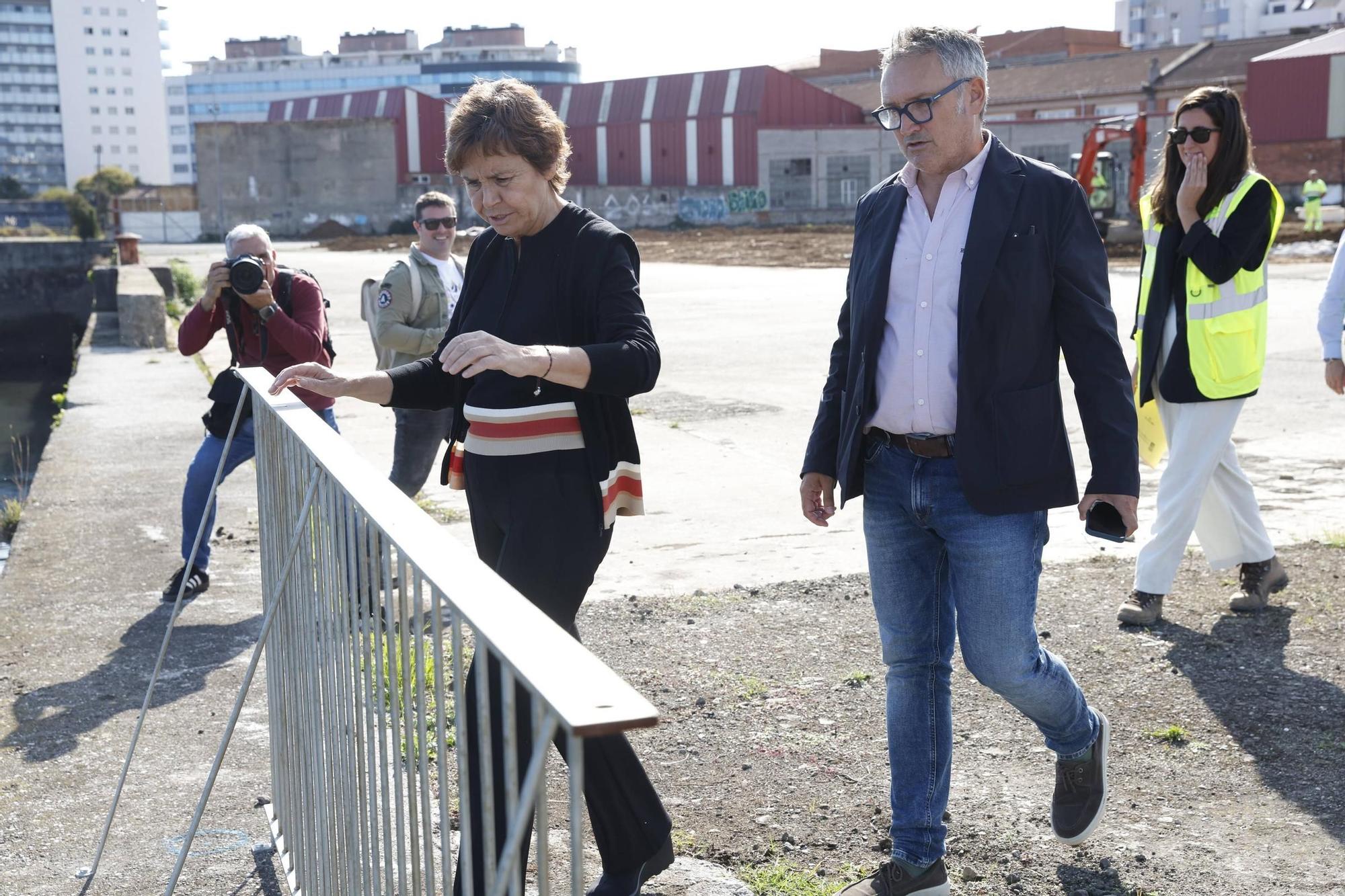Así avanzan los trabajos en los terrenos de Naval Gijón (en imágenes)