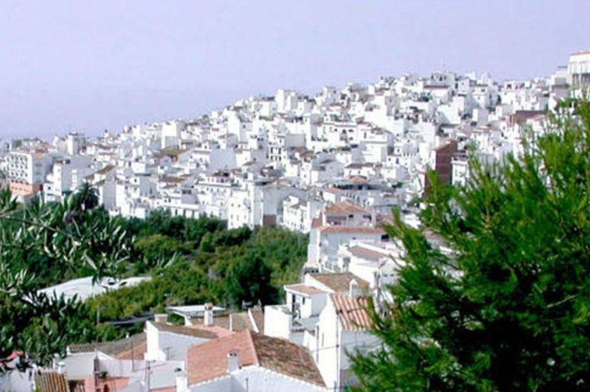 Parece el paraíso, pero es Málaga así es el pueblo con mejor clima de Europa