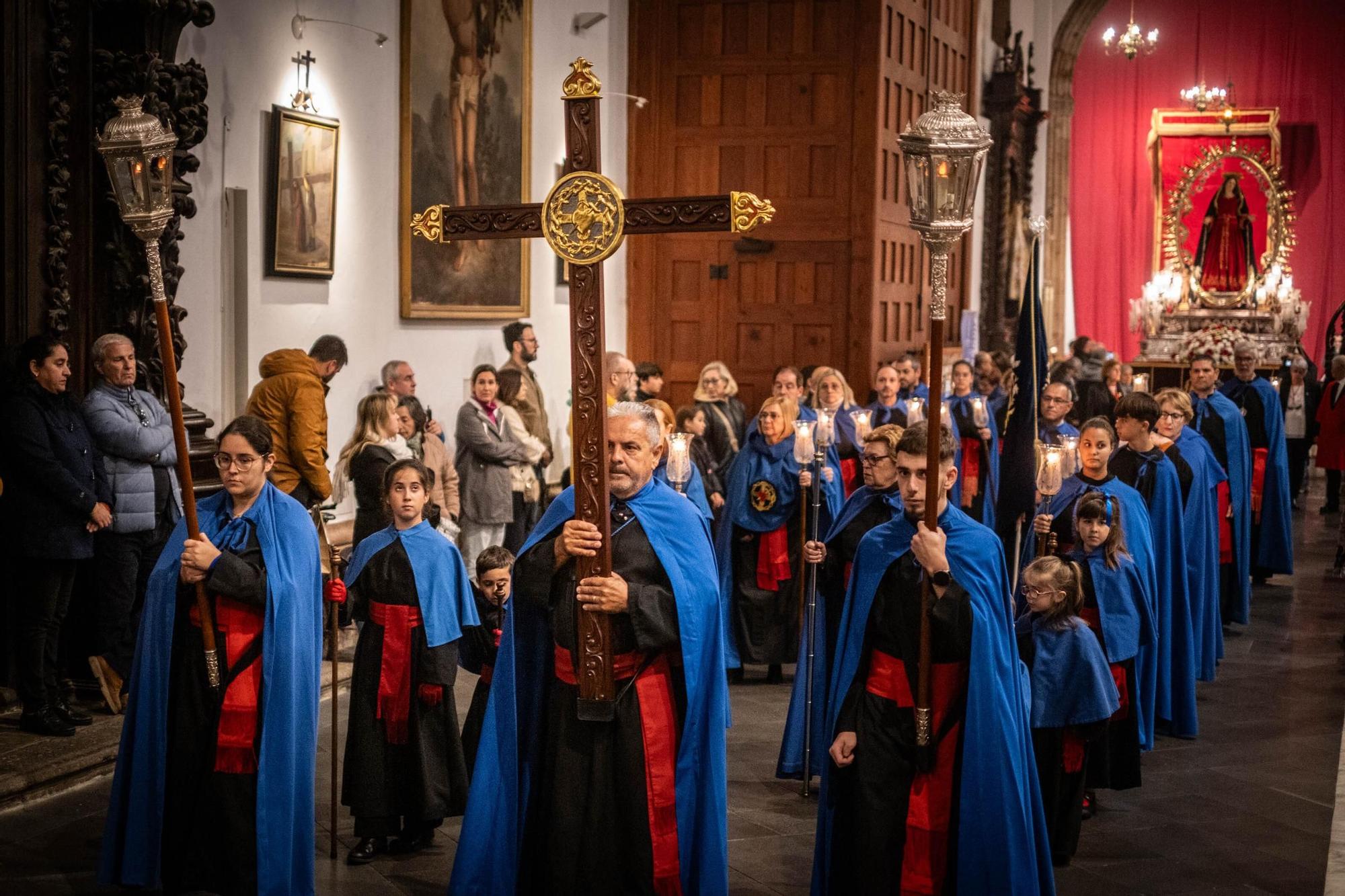 Procesión de la Dolorosa de la parroquia de La Concepción de La Laguna