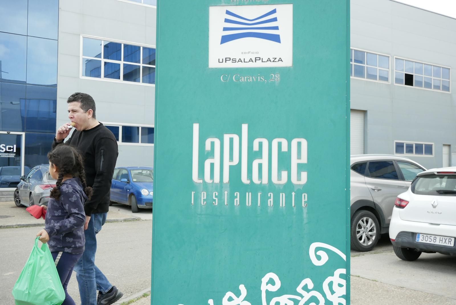 Así es LaPlace, el gran comedor del polígono Plaza de Zaragoza