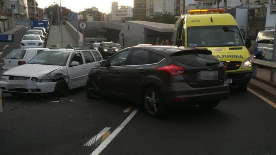 Accidente en la vía del barranco de Santos.