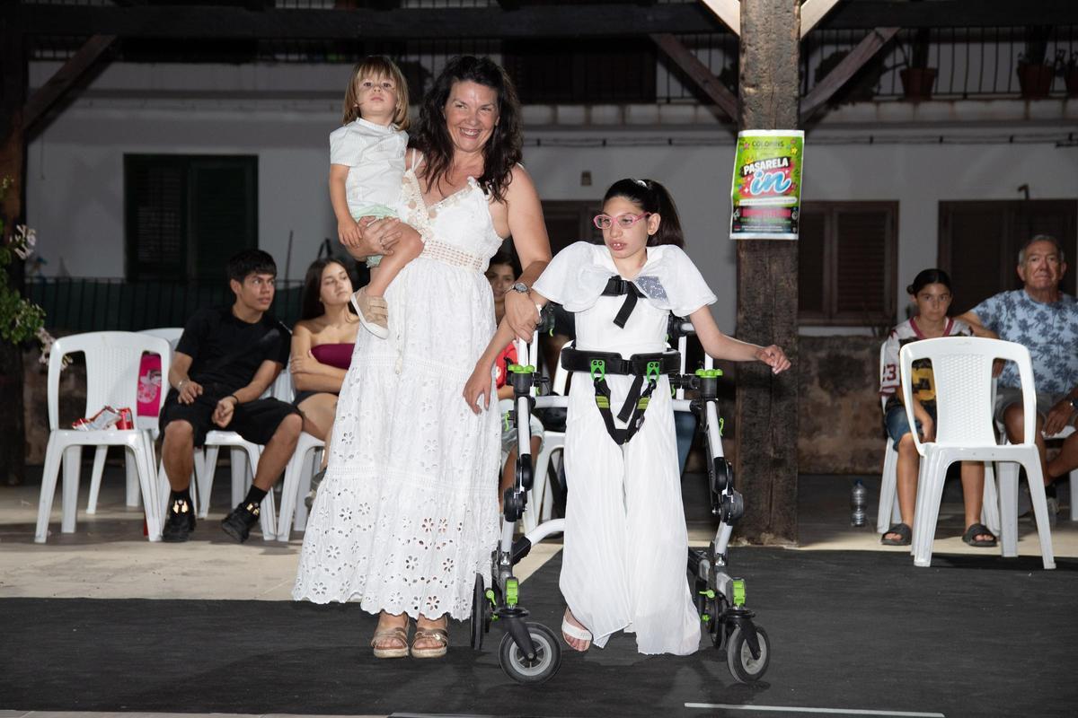 Una de las participantes de la pasarela inclusiva de Ibiza IN.
