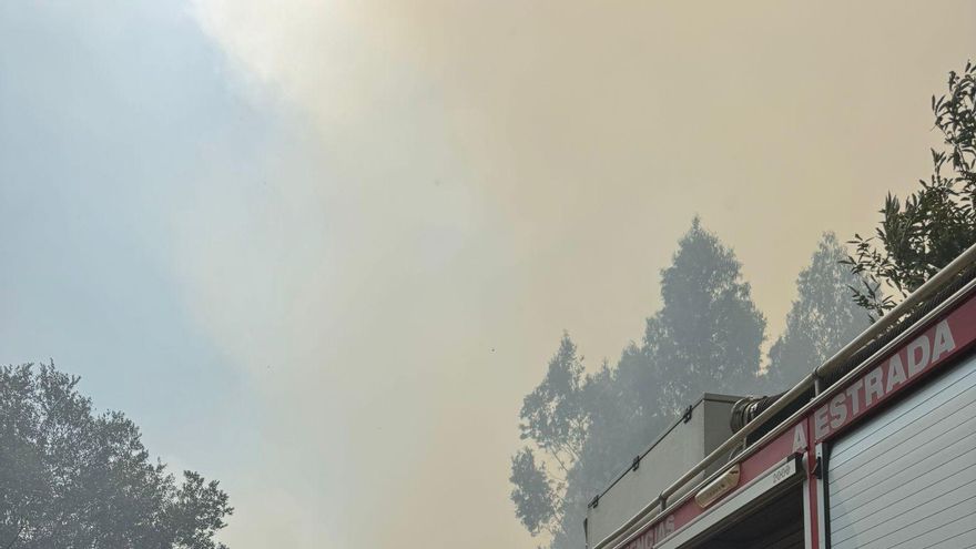 Un incendio arrasa en el monte de Souto más de 20 hectáreas