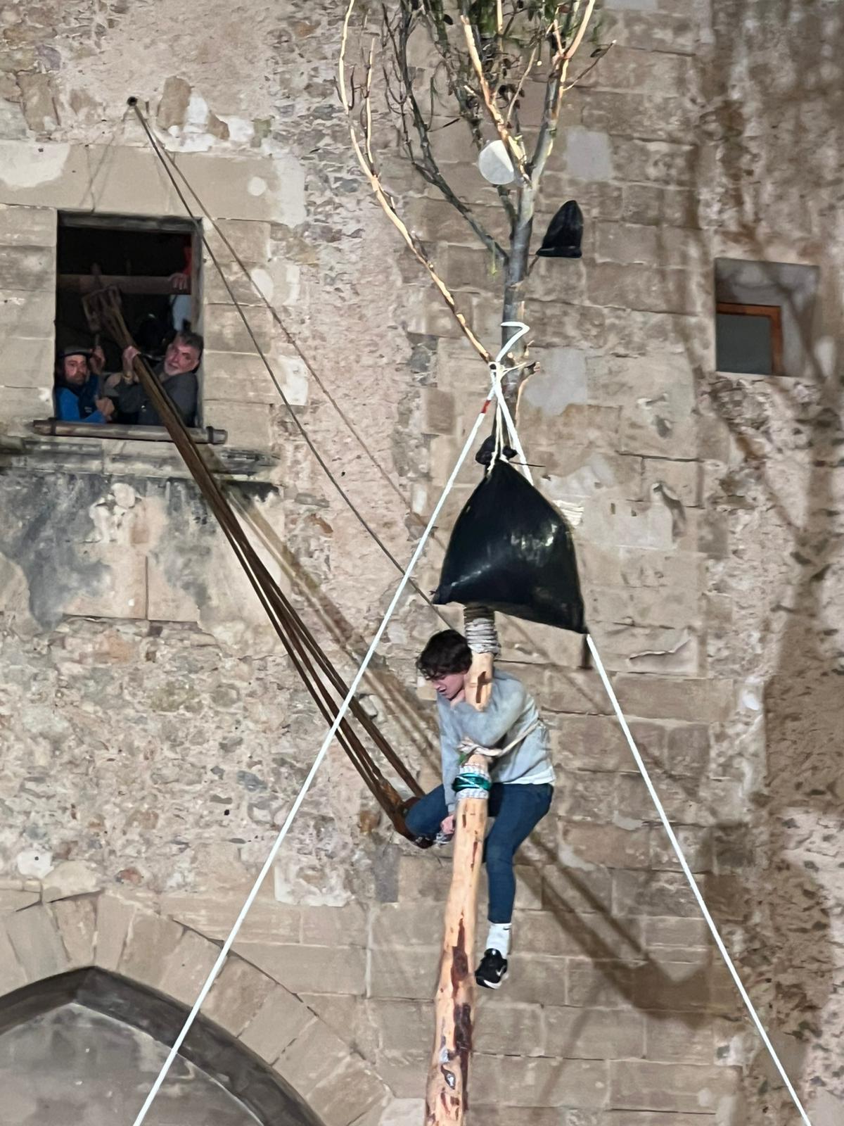 Joan Rabassa corona el pino de Pollença 2026