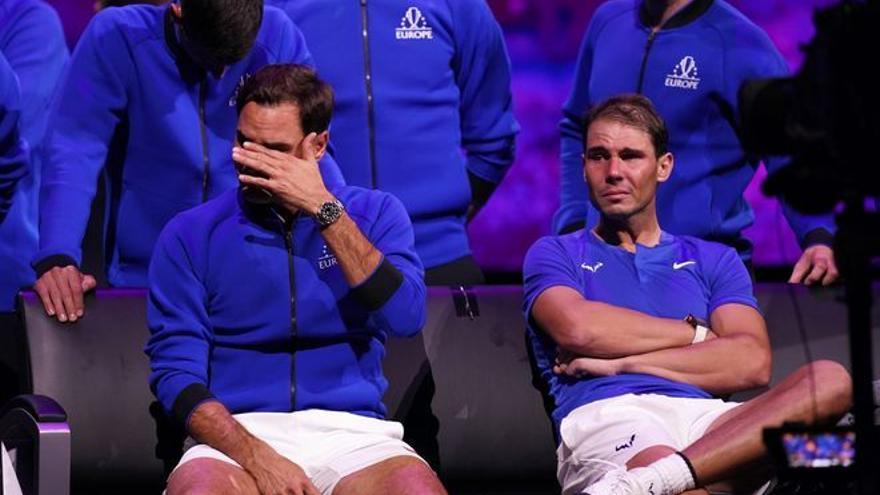 Federer y Nadal, de la mano y llorando: fotos históricas para romper estereotipos