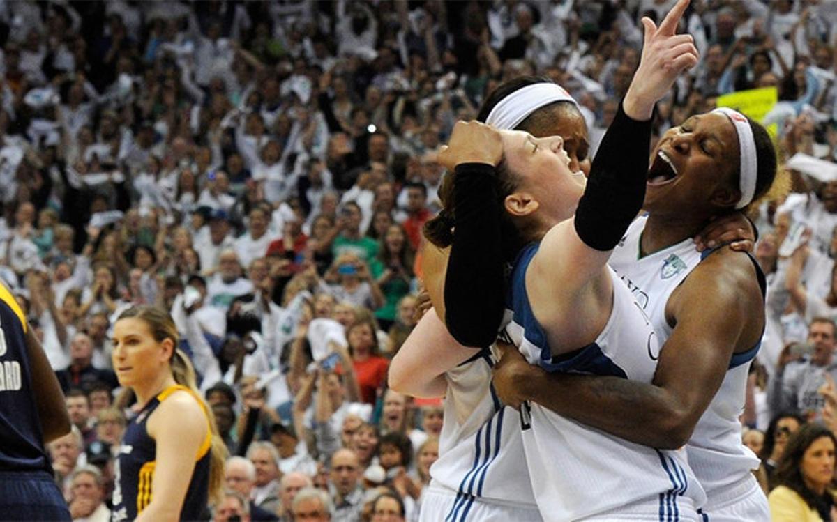 Así fue la celebración por el anillo de la WNBA conseguido por las Lynx Así fue la celebración por el anillo de la WNBA conseguido por las Lynx