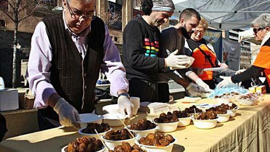 125 quilos de cargols a la plaça de Sant Domènec