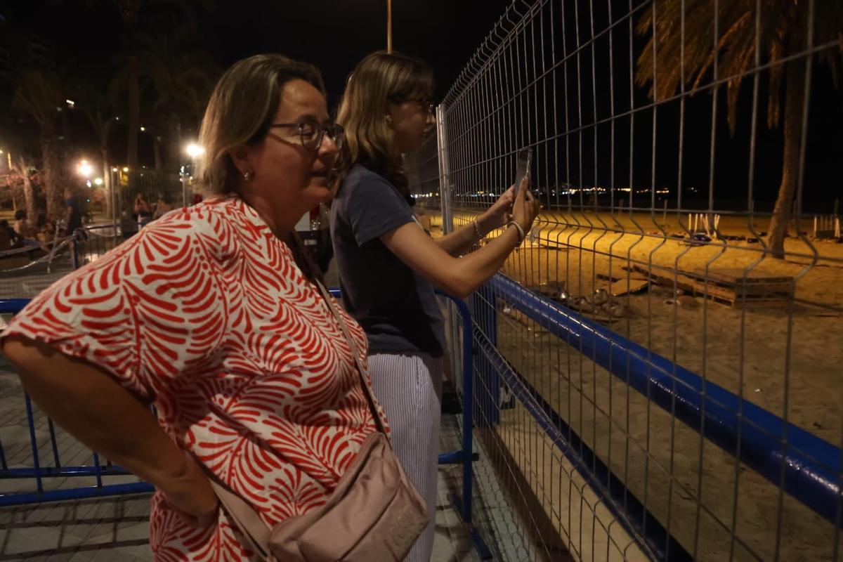 Última noche de fuegos artificiales de Hogueras: broche final a un certamen marcado por la nueva ubicación