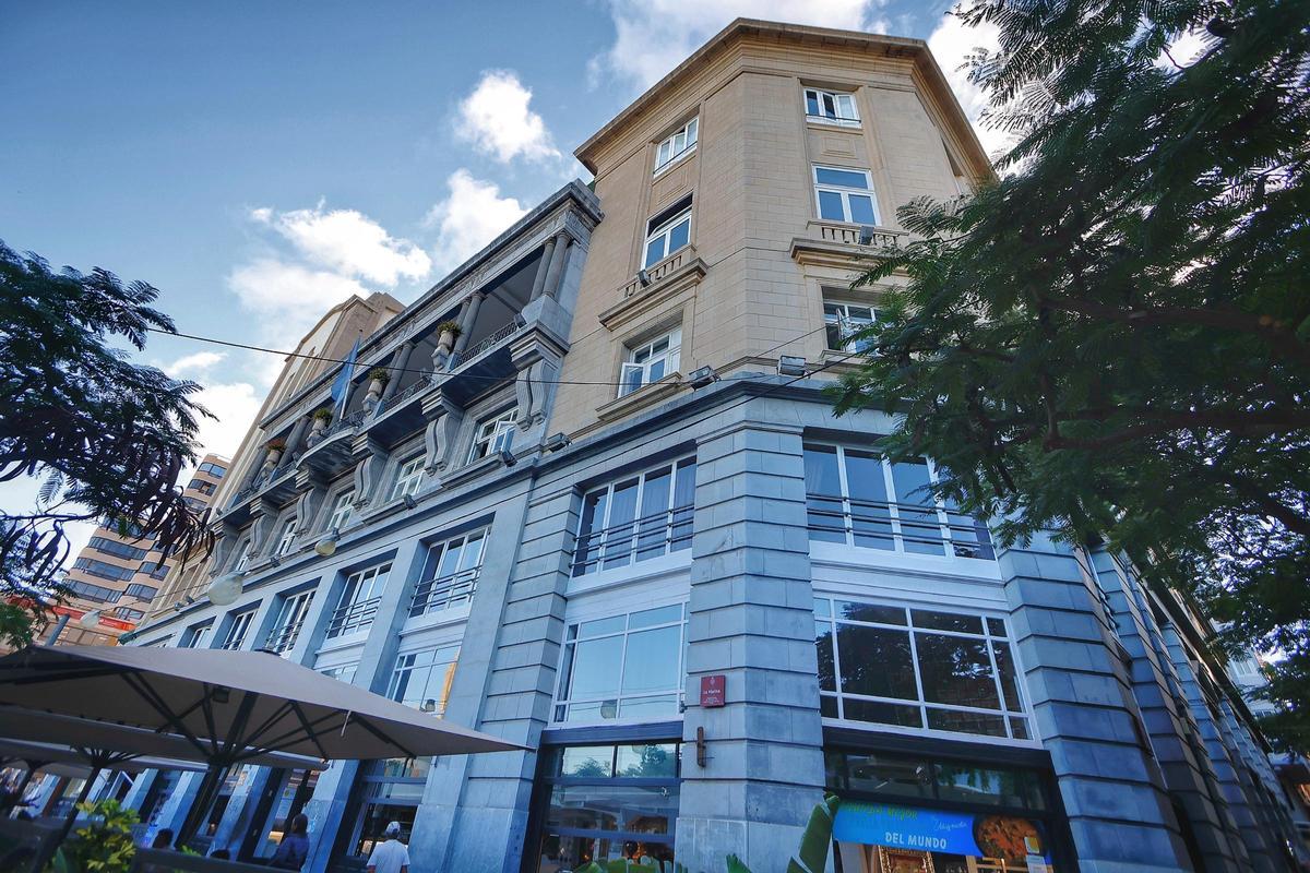 Sede del Real Casino de Tenerife en la plaza de la Candelaria de Santa Cruz de Tenerife.