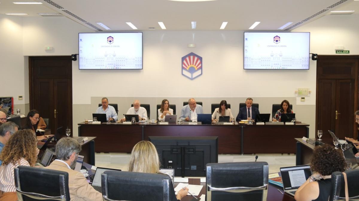 UNIVERSIDAD DE CÓRDOBA | La UCO refuerza su Erasmus con un plan dotado con más de 3 millones y 1.000 plazas para estudiar en el extranjero UNIVERSIDAD DE CÓRDOBA | La UCO refuerza su Erasmus con un plan dotado con más de 3 millones y 1.000 plazas para estudiar en el extranjero