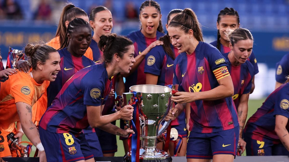 Barcelona golea al Levante y celebra su séptimo título de Liga consecutivo — image 2