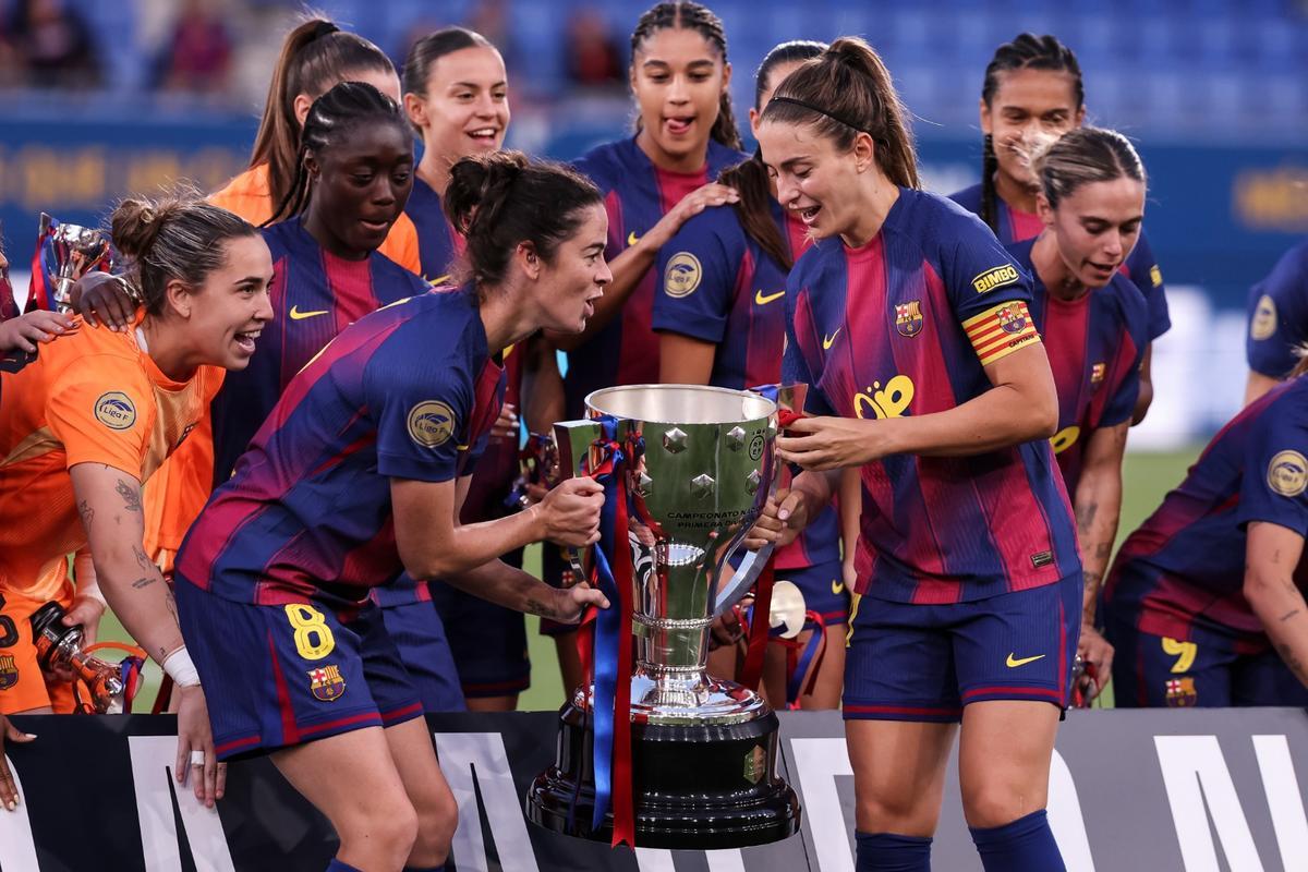 Barcelona golea al Levante y celebra su séptimo título de Liga consecutivo — image 4