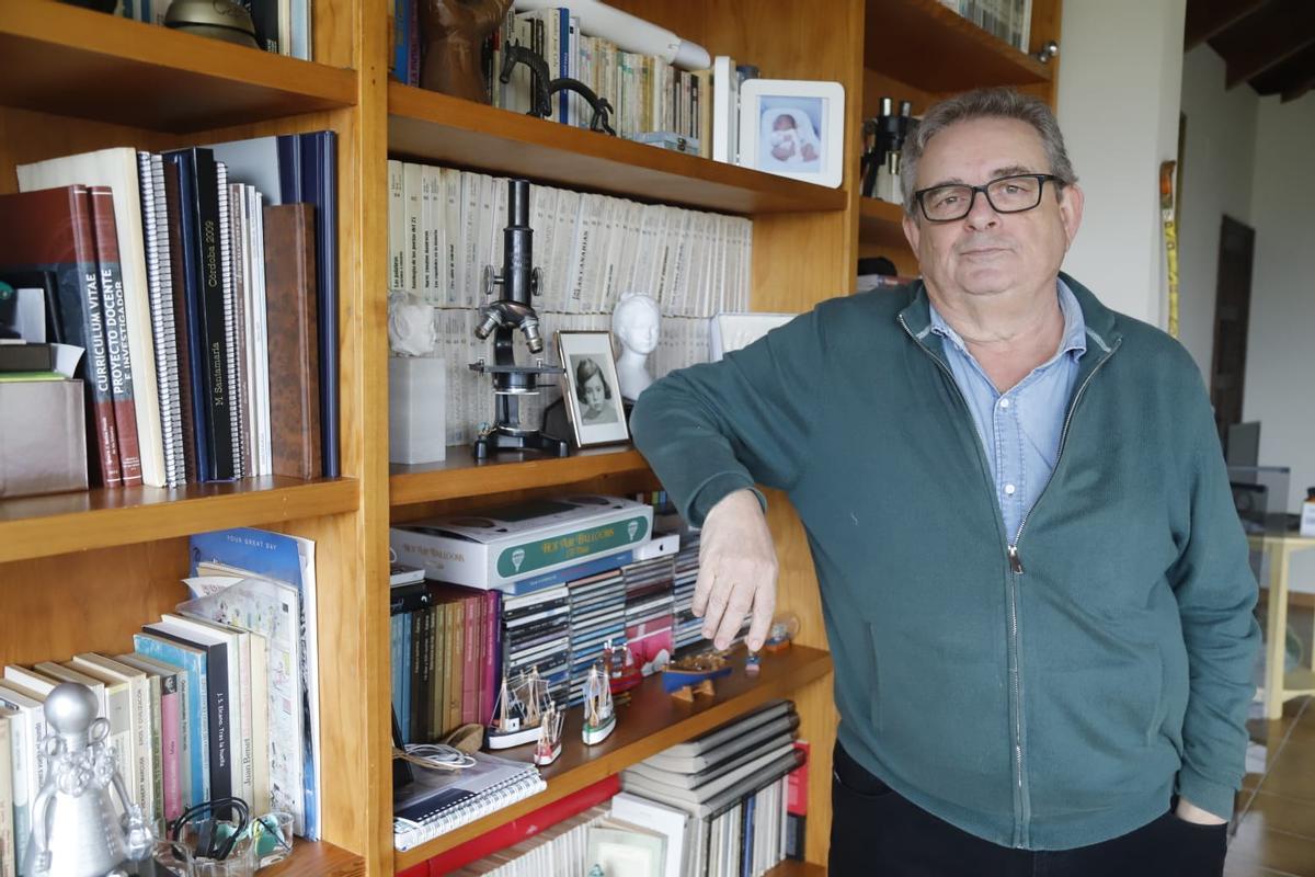 El especialista en Inmunología del hospital Reina Sofía, Manuel Santamaría, que trabaja en el servicio que ha hecho el diagnóstico.