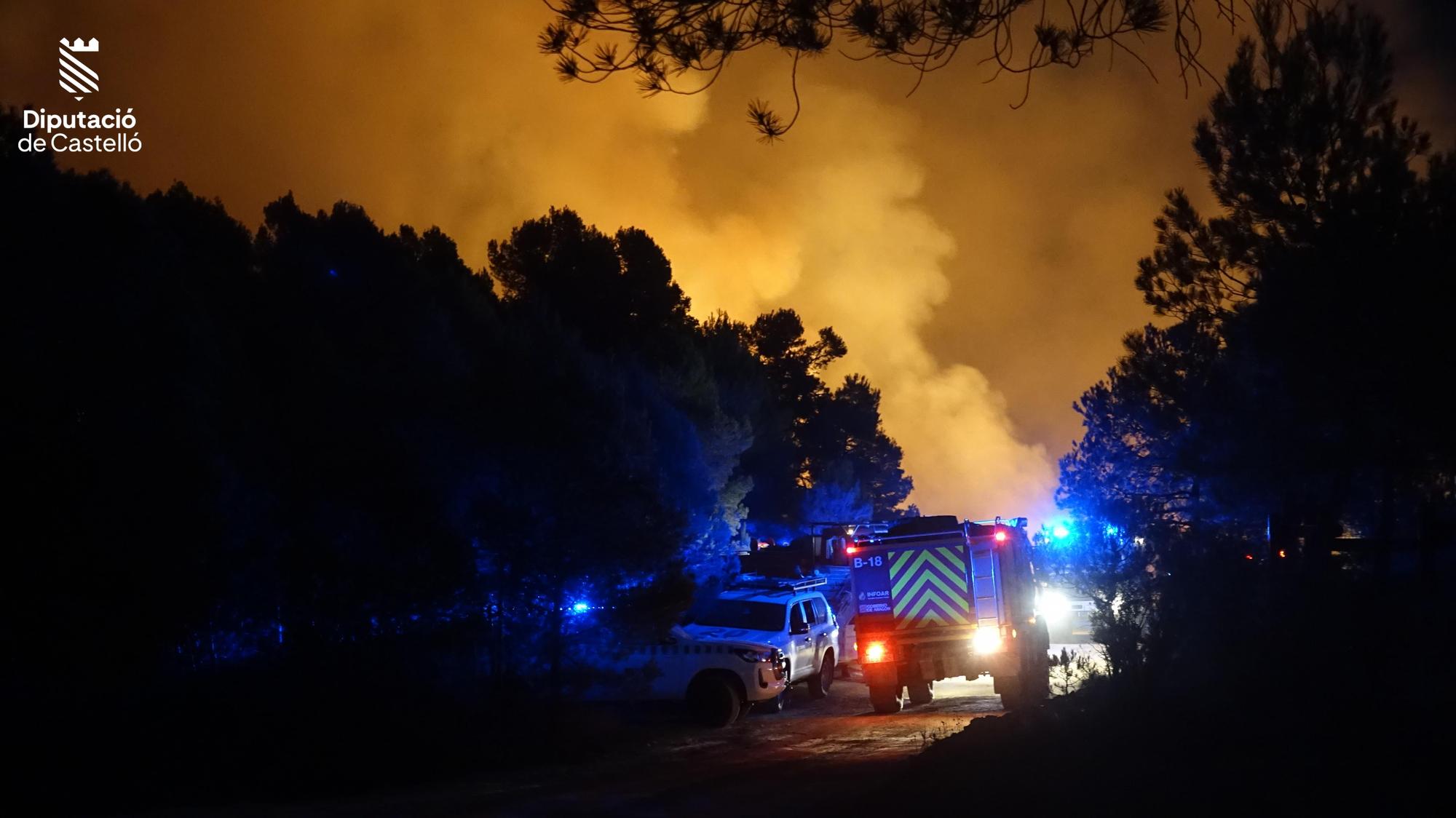 Galería: Otra noche de pesadilla para los bomberos