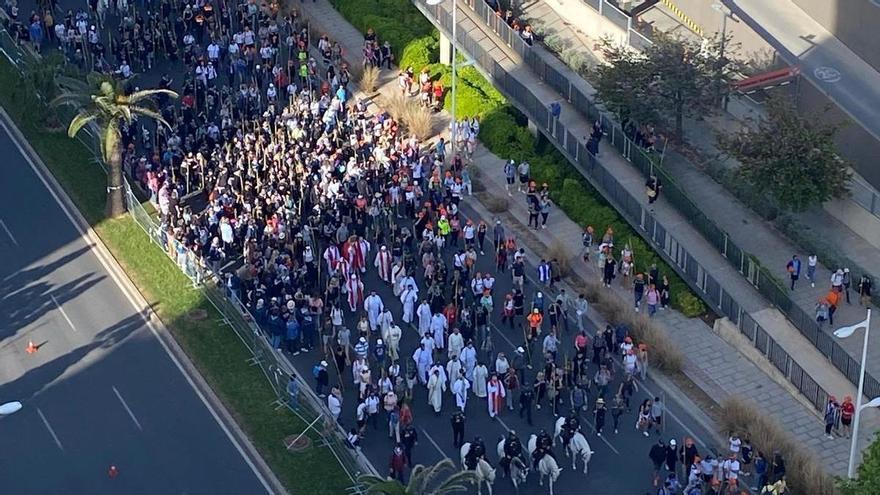 La Santa Faz 2025, la más multitudinaria de la historia, a vista de dron