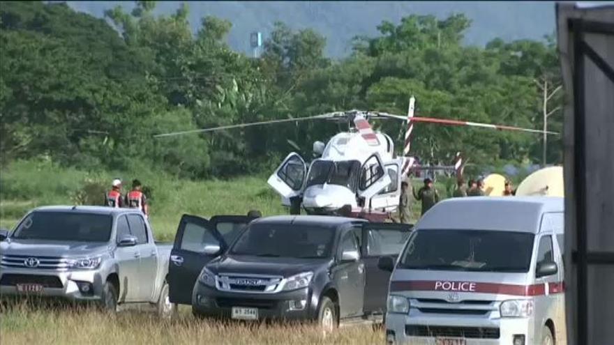 Rescatados otros cuatro niños de la cueva de Tailandia