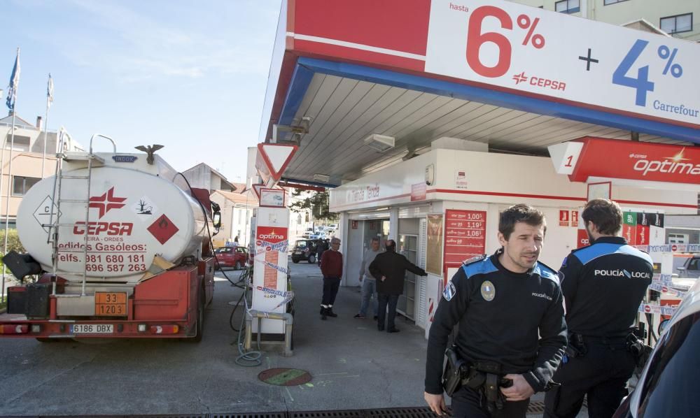 Inspección en la gasolinera de Santa Cruz