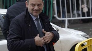 El jutge rastreja el finançament del PSOE i demana dades de les donacions d’Ábalos