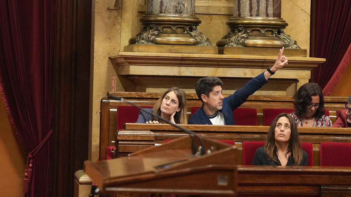 ERC y Comuns amenazan con retrasar la negociación de los presupuestos de Illa