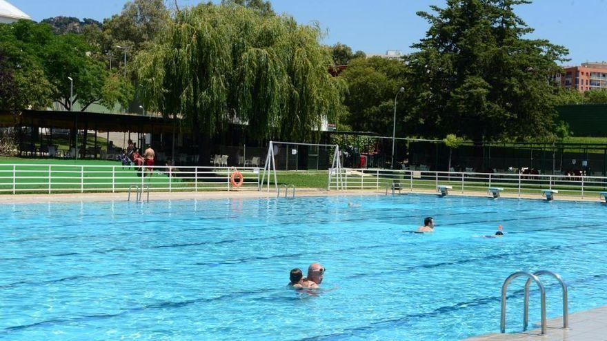 Vaso grande de la piscina de verano de Plasencia.