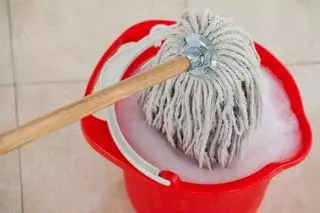 ¿Sabías que el exceso de limpieza puede ser perjudicial?: cinco consejos para mantener tu casa en orden
