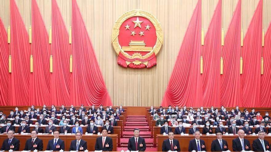 Xi pide un Ejército fuerte y suficiencia tecnológica frente a la hostilidad de EEUU