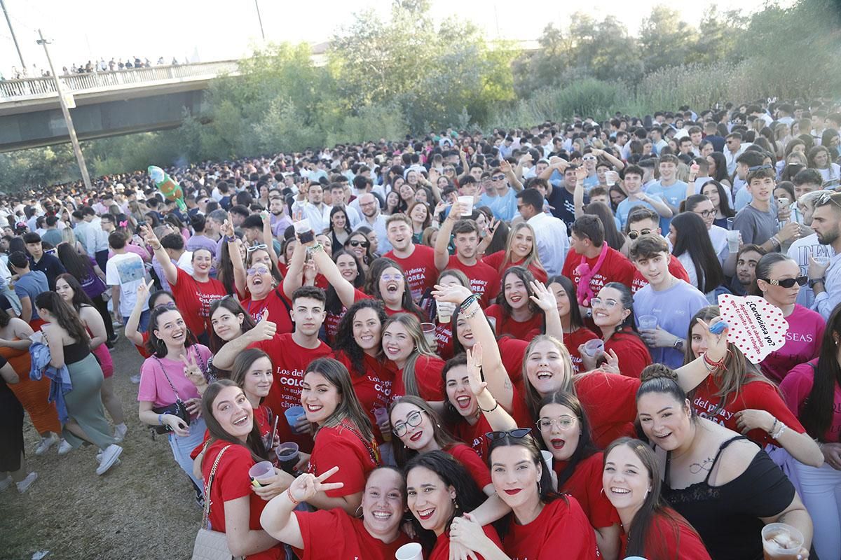 El botellón en el Balcón del Guadalquivir, en imágenes