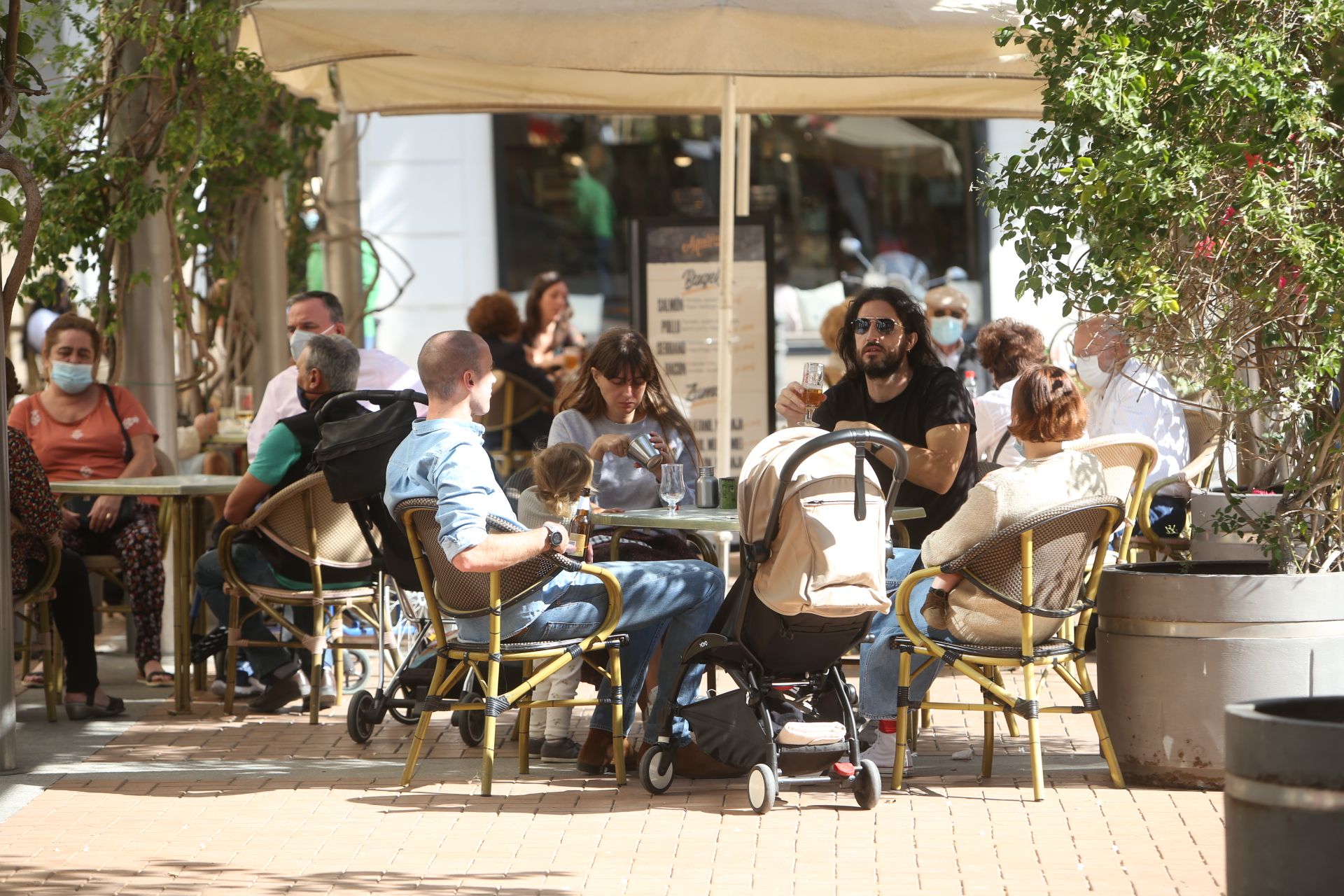 El primer día del toque de queda en Alicante transcurre con aparente normalidad