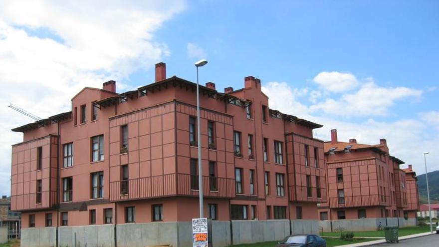 Los bloques de viviendas del Principado en Villaviciosa estrenarán ascensores  y otras mejoras tras una obra de 2,38 millones que se acaba de contratar