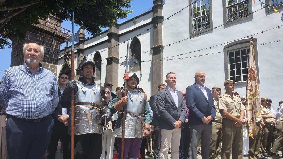 El alcalde, José Armando Armengol durante la recreación de la batalla.