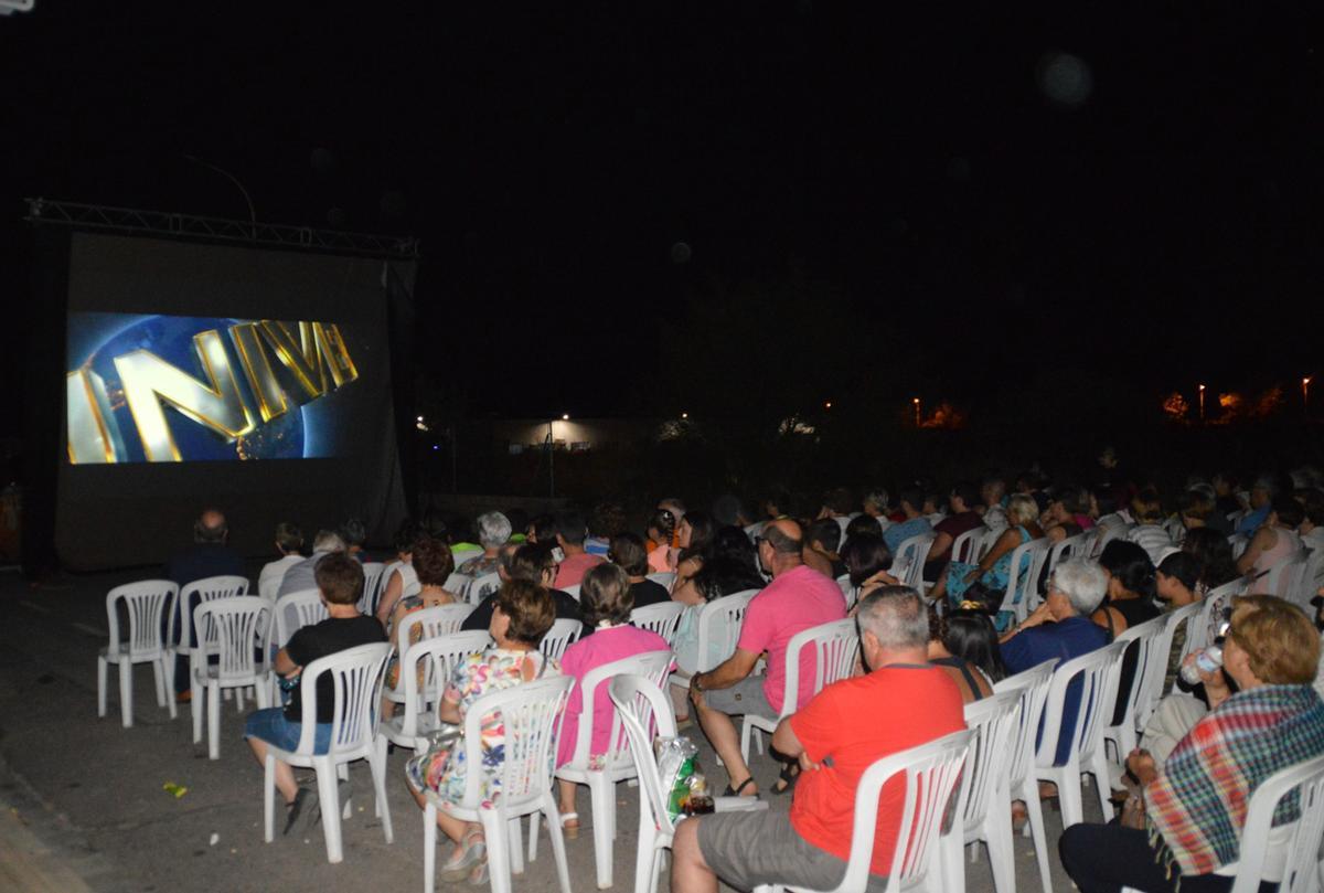 Cine a la fresca en l'Alcora