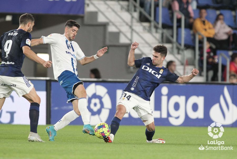 En imágenes: así fue el Tenerife-Real Oviedo disputado en el Heliodoro