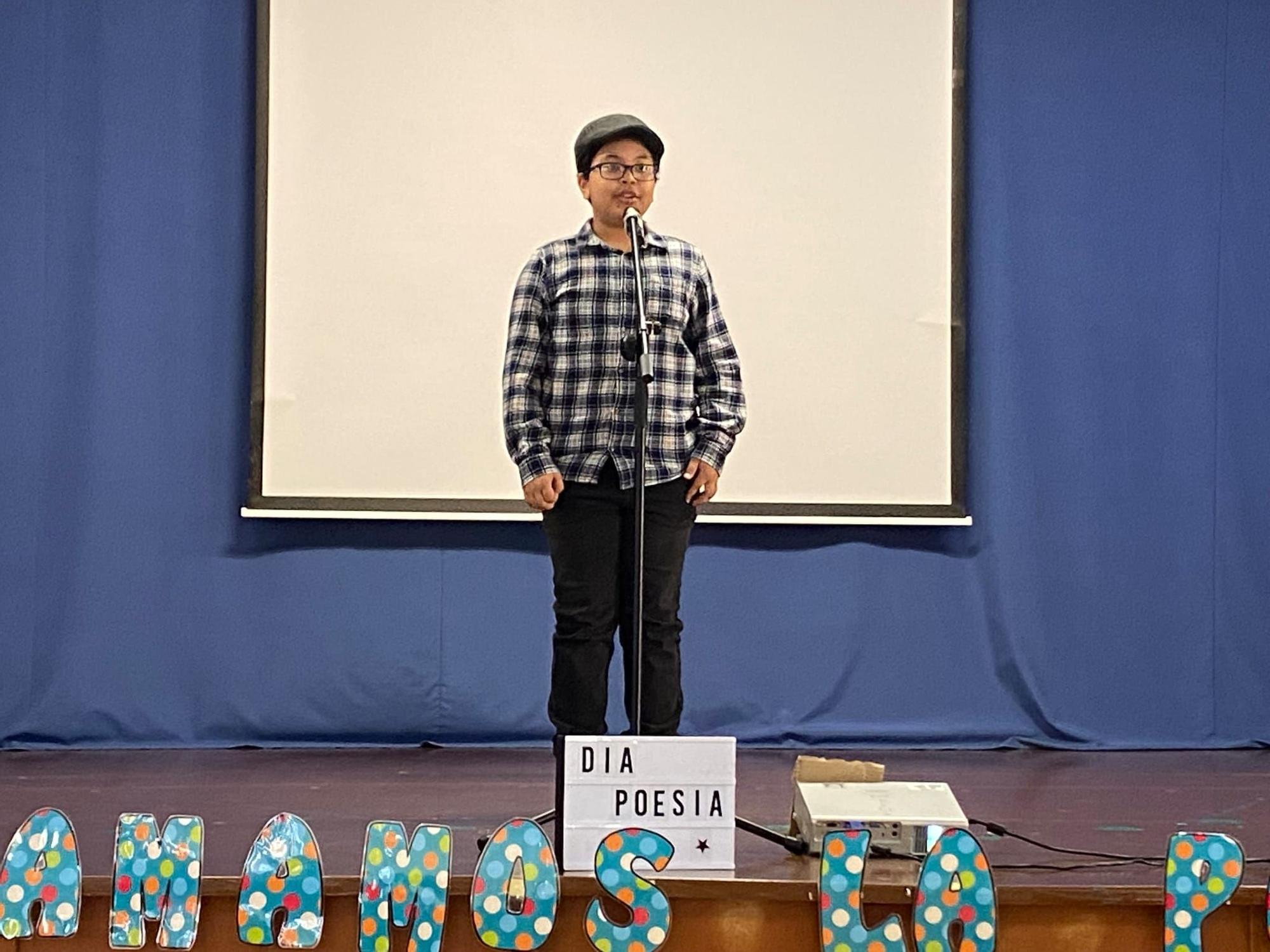 El certamen de poesía del colegio Los Campos, en imágenes